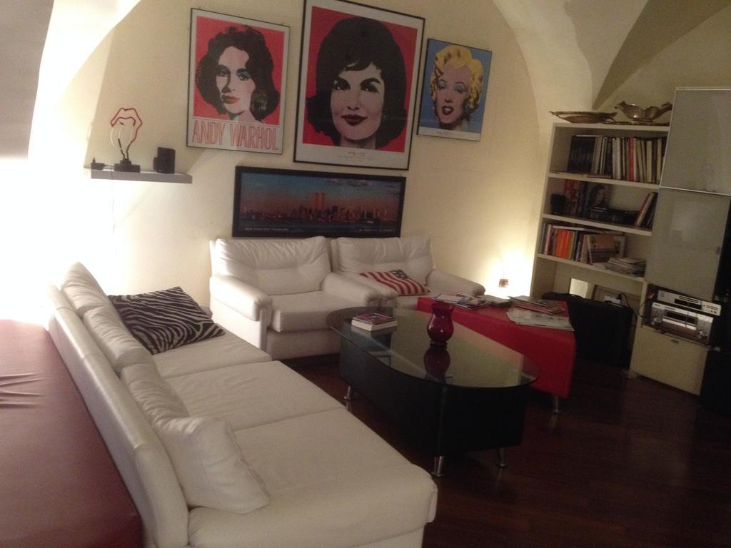 Loft Piazza Universita Catánia Kamer foto