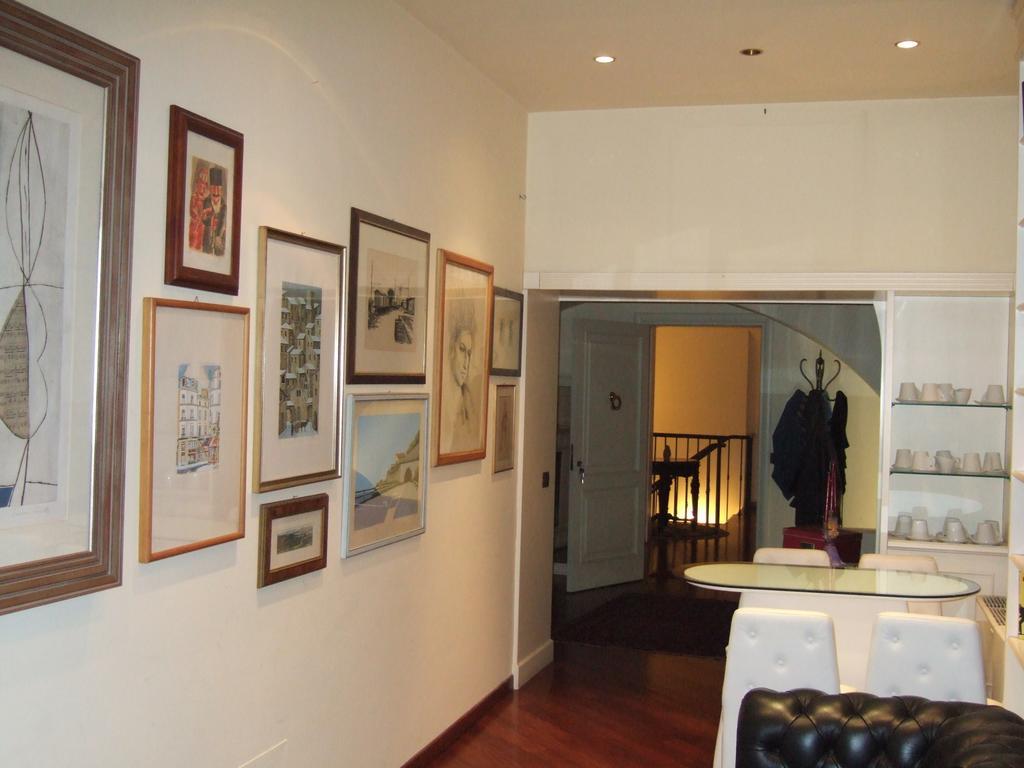 Loft Piazza Universita Catánia Kamer foto